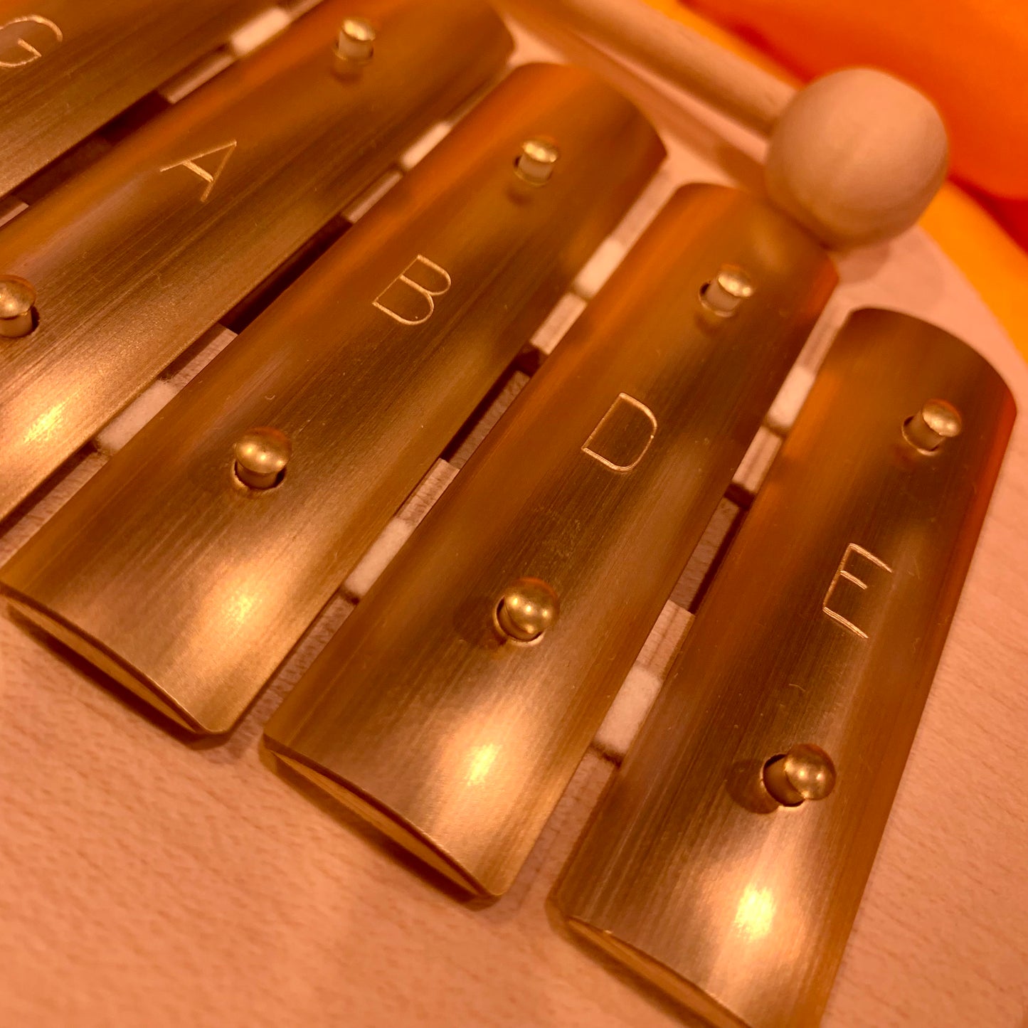 Auris Junior Pentatonic Glockenspiel with 5 brass keys