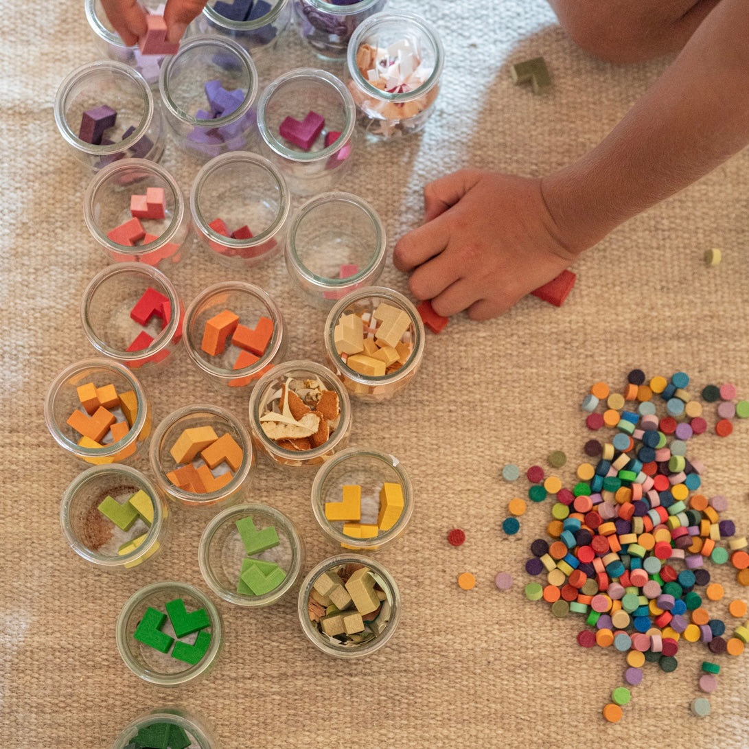Colour sorting leads to imaginative colour play