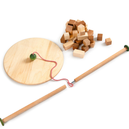 Grapat pendulum play explores the concepts of physics