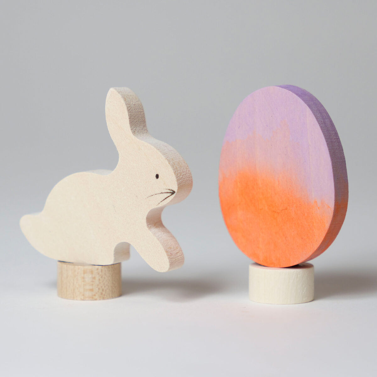 Easter decorations for a GRIMMS celebration ring