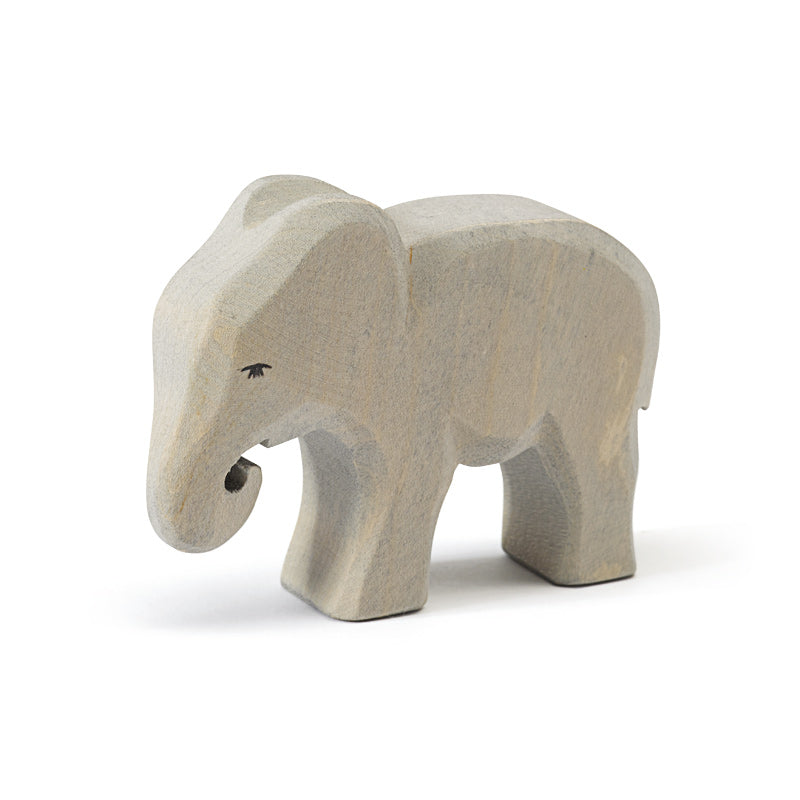 Ostheimer wooden baby elephant eating
