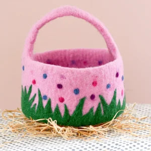 Tara's Easter basket in pretty pink felt with pretty needle felted decorations 